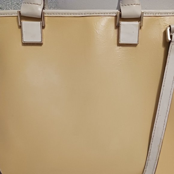 Antonio Melani two tone leather shoulder bag - Picture 14 of 16
